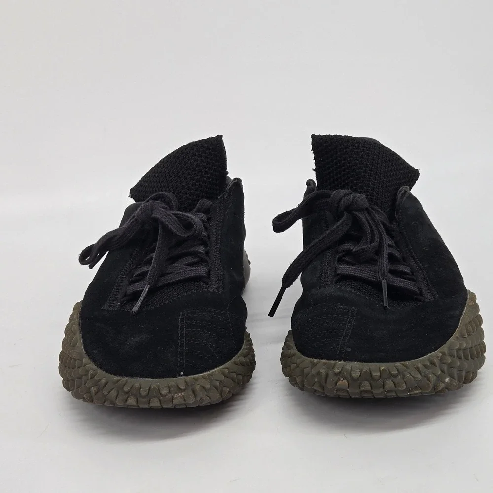 adidas Kamanda 01 Black Gum Suede Terrace Soccer‎ Sneakers Mens Size 8 BD7903